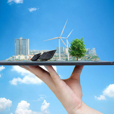 Accesibilité - Énergie propre et éolienne dans la ville avec des panneaux photovoltaïques